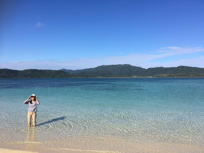 【石垣島発/半日】小浜島レンタサイクルコース9:00／10:30発＜往復フェリーチケット付き＞電動自転車でのんびり観光しよう♪（ES-100）