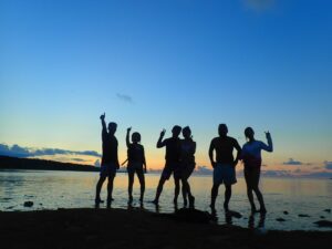 【石垣島/夕暮れ】1日の締めくくりに癒し体験☆黄昏サンセットカヌークルージングツアー＜写真データ付き＞