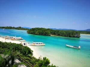 【石垣島/1日】感動で震える☆二大絶景スポット！幻の島上陸＆シュノーケリング＆川平湾SUP/カヌーツアー