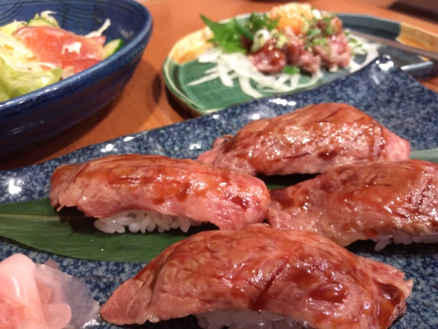 肉寿司